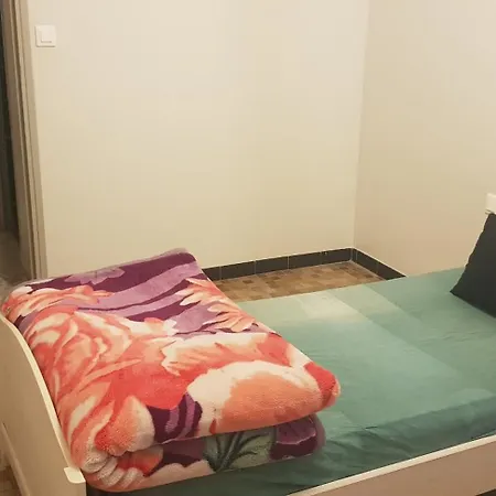 F3 , 2 * 贝济耶